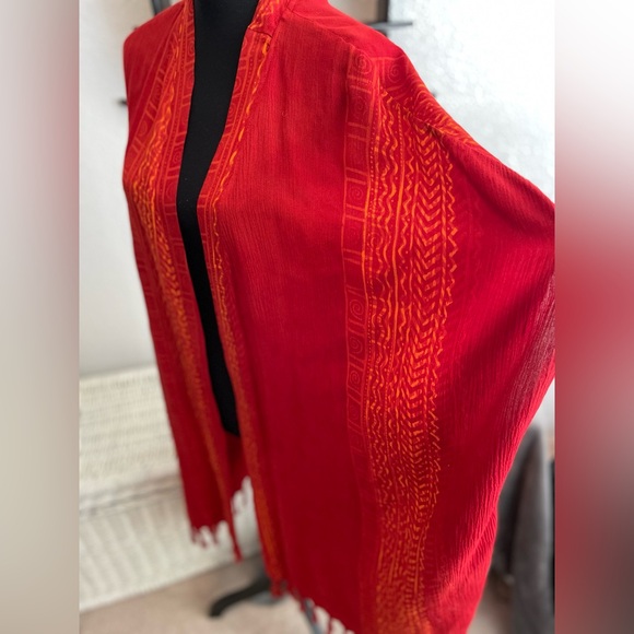 Fashions By Claudette kimono in a burnt orange/red with Aztec style pattern L-3X - Picture 4 of 7